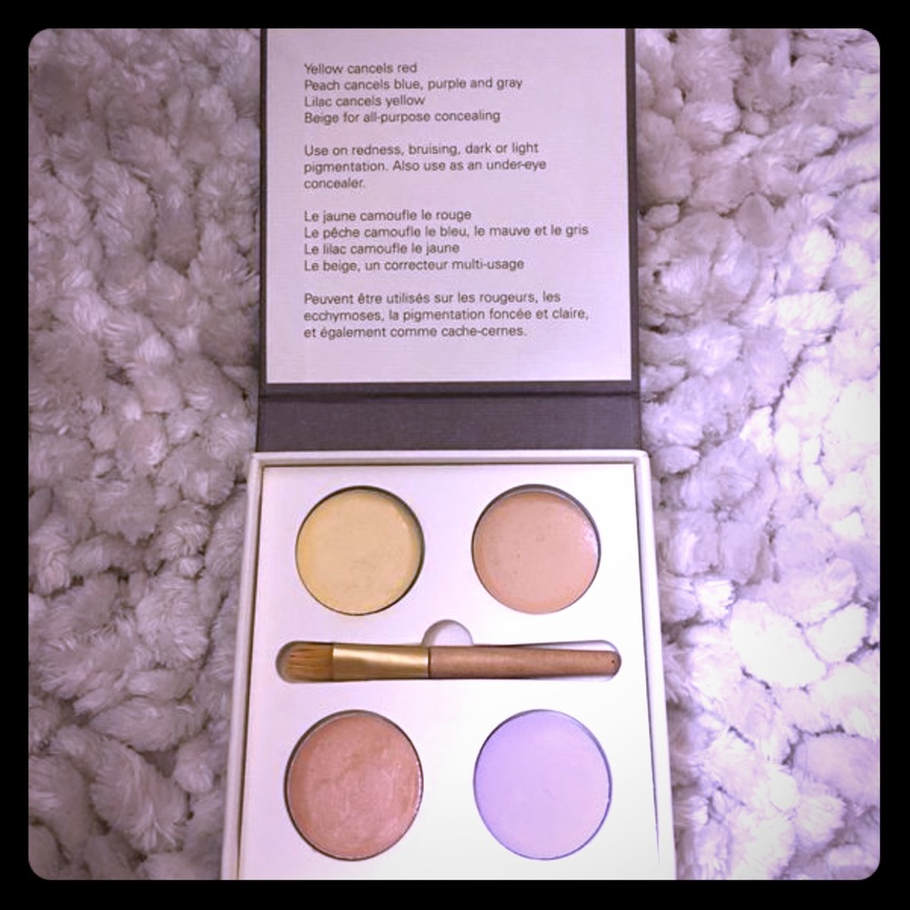 Jane Iredale Corrective Colors Palette